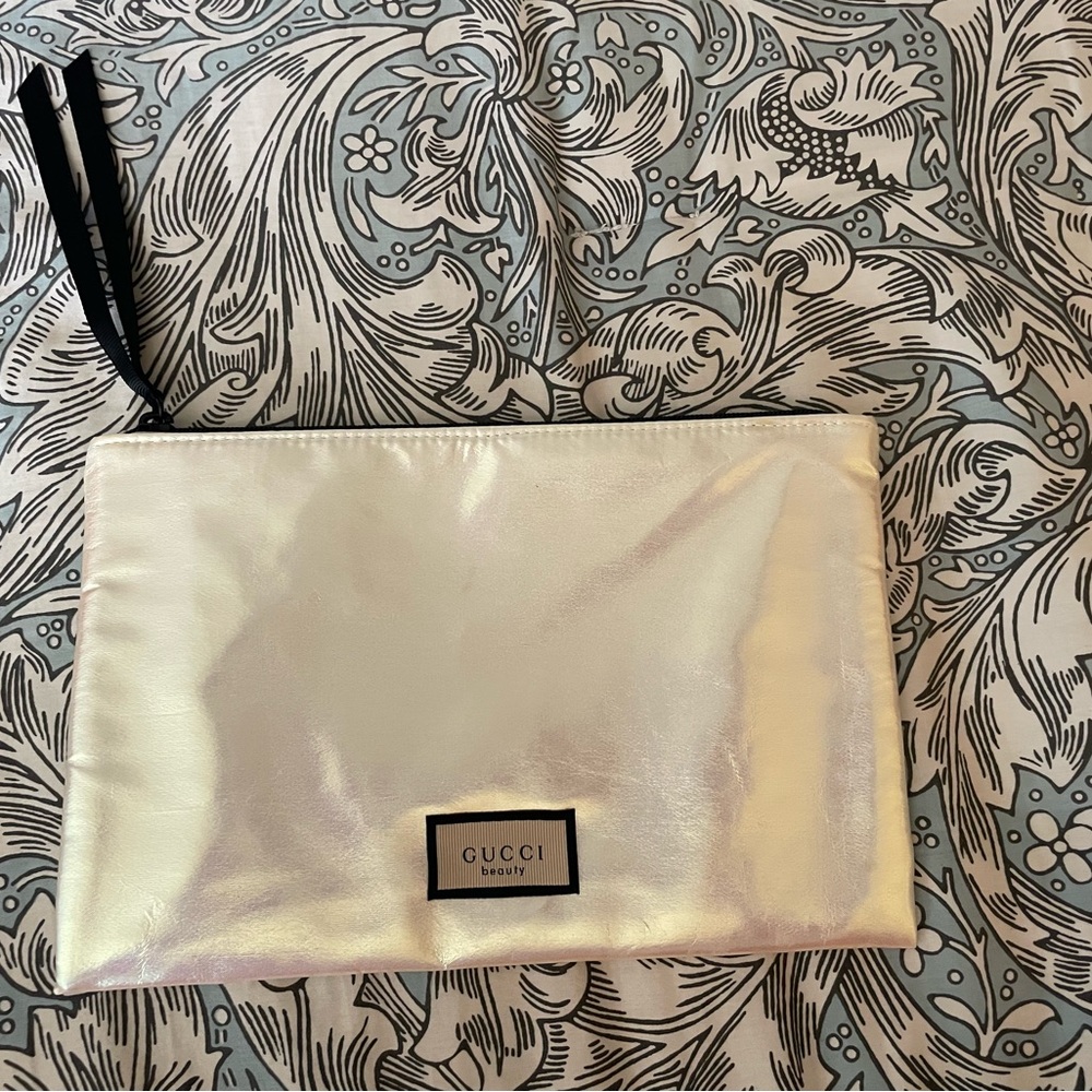 Gucci Iridescent Cream Cosmetic Bag
